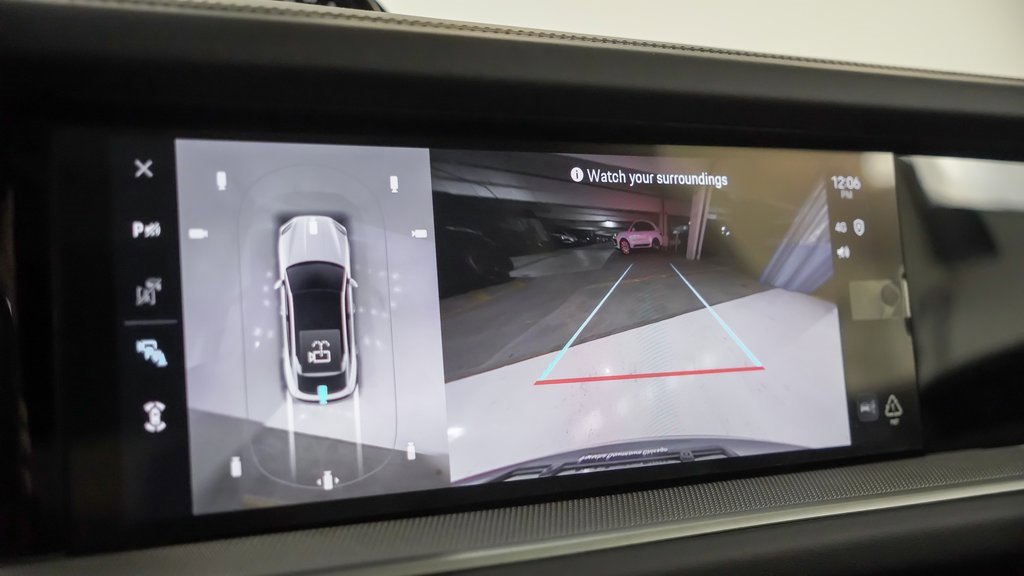 New 2025 Porsche Cayenne Coupe image 31