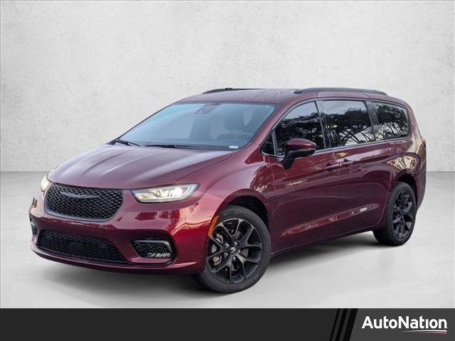 Used 2023 Chrysler Pacifica Touring-L w/ S Appearance Package