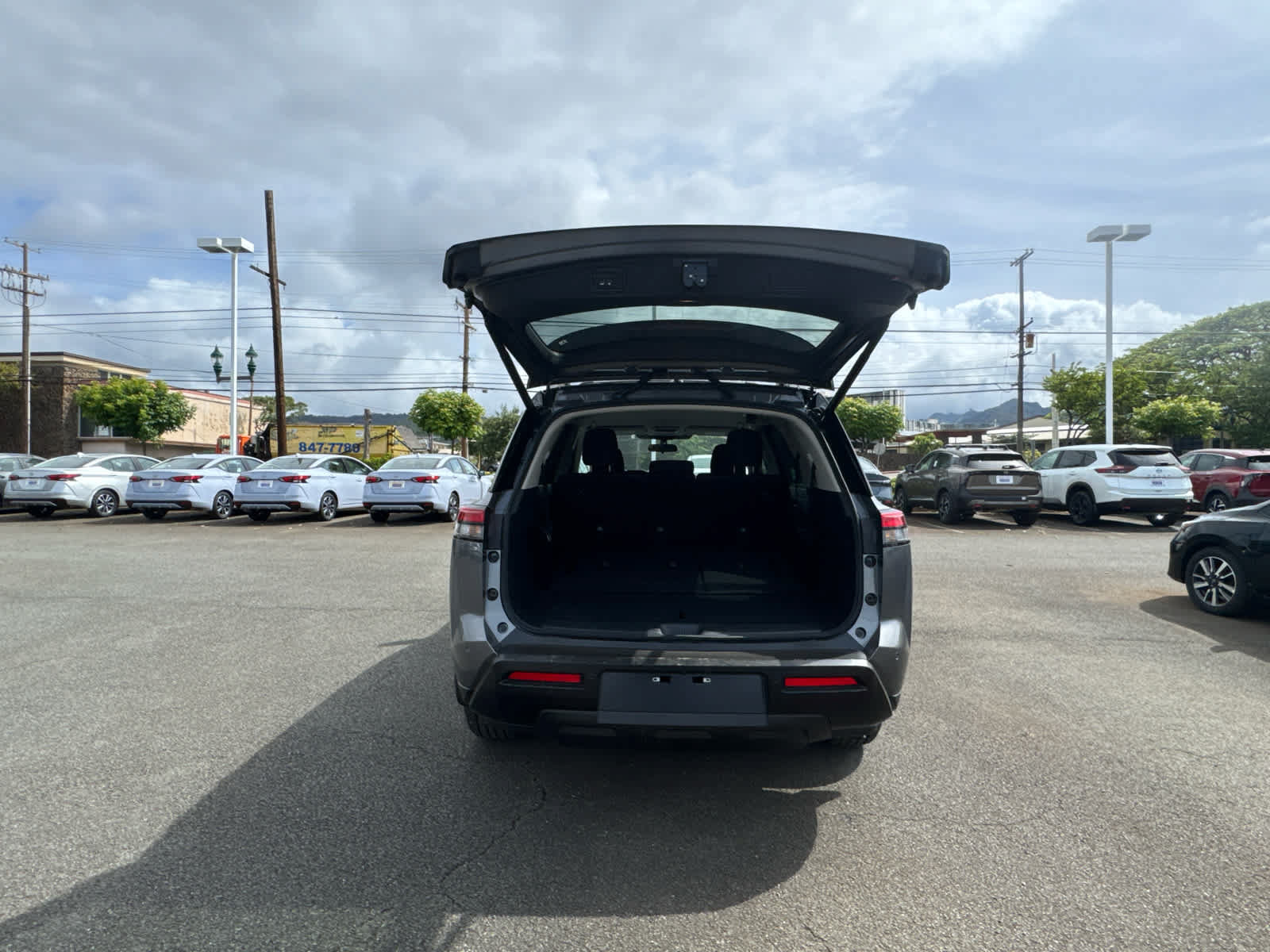 New 2026 Nissan Pathfinder SV FWD image 11
