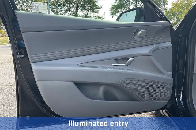 New 2025 Hyundai Elantra SEL image 26