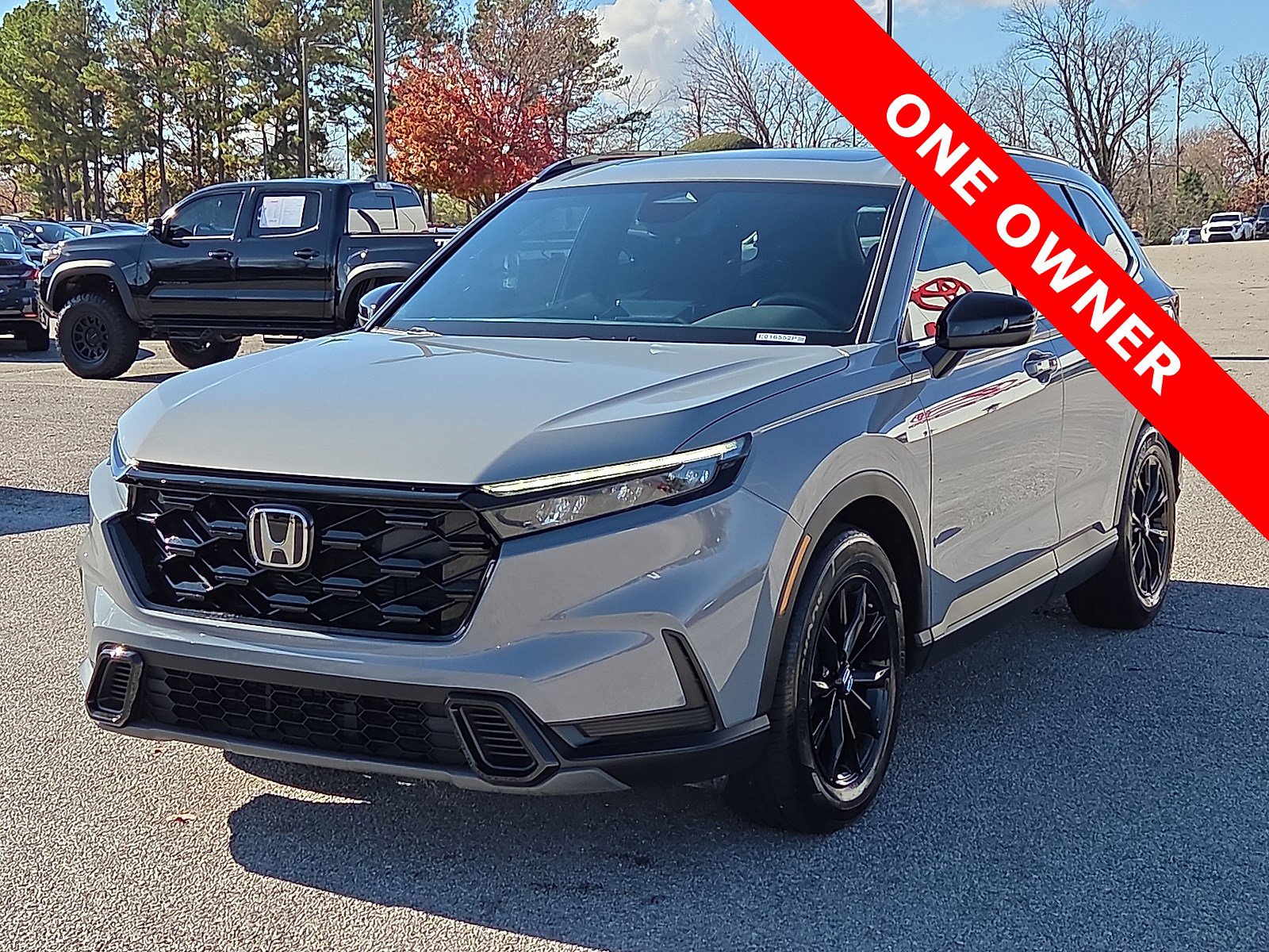 Used 2025 Honda CR-V Sport image 2