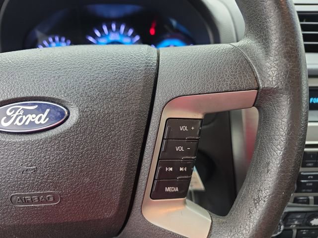 Used 2011 Ford Fusion SE image 27