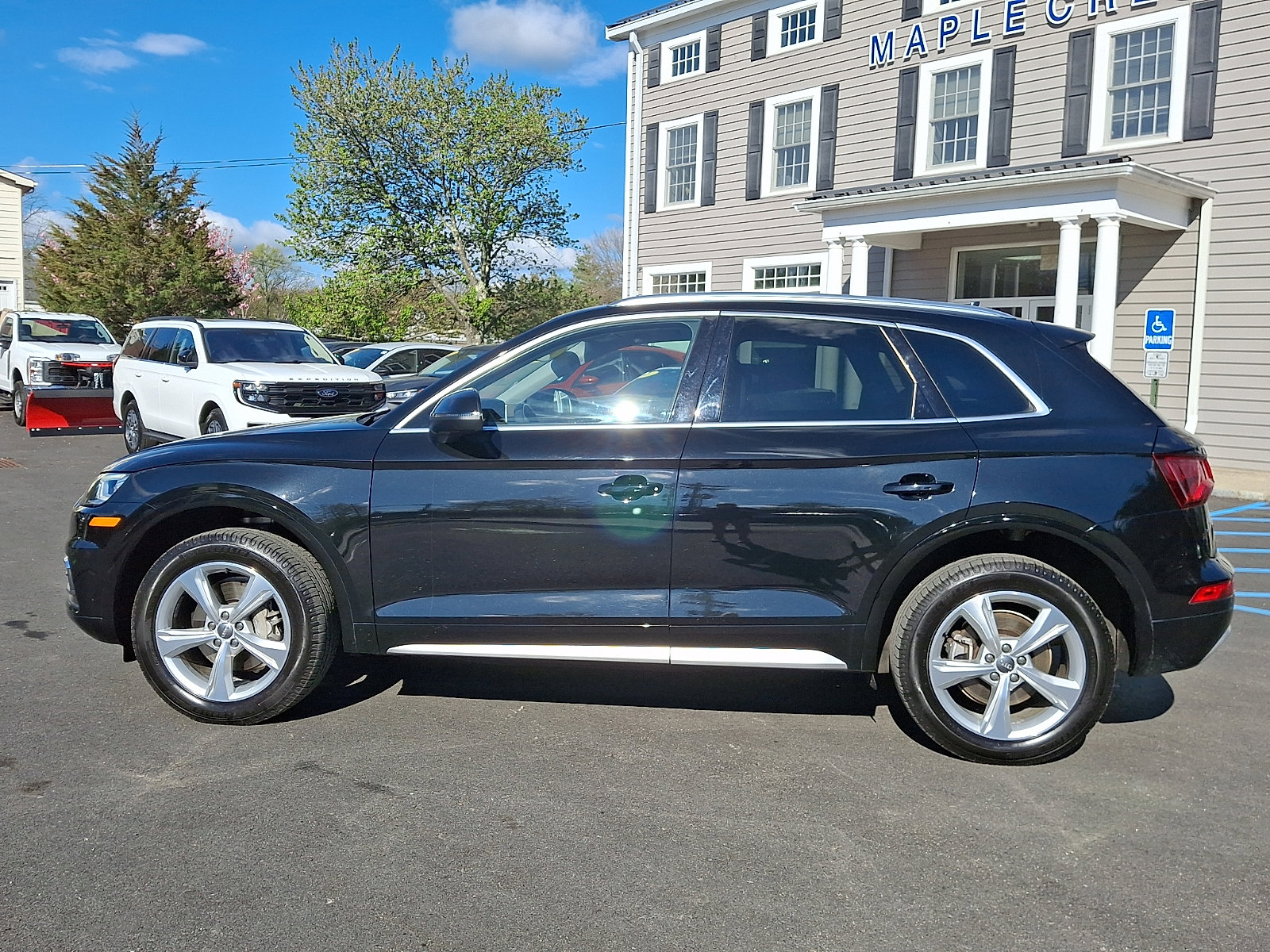Used 2020 Audi Q5 2.0T Premium Plus w/ Premium Plus Package AWD/4WD image 8