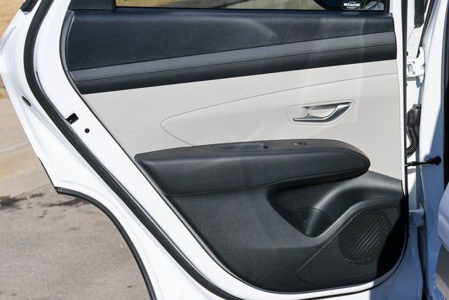 New 2026 Hyundai Tucson SEL image 12