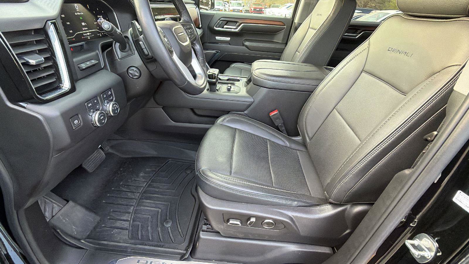 Used 2024 GMC Sierra 1500 Denali AWD/4WD image 13