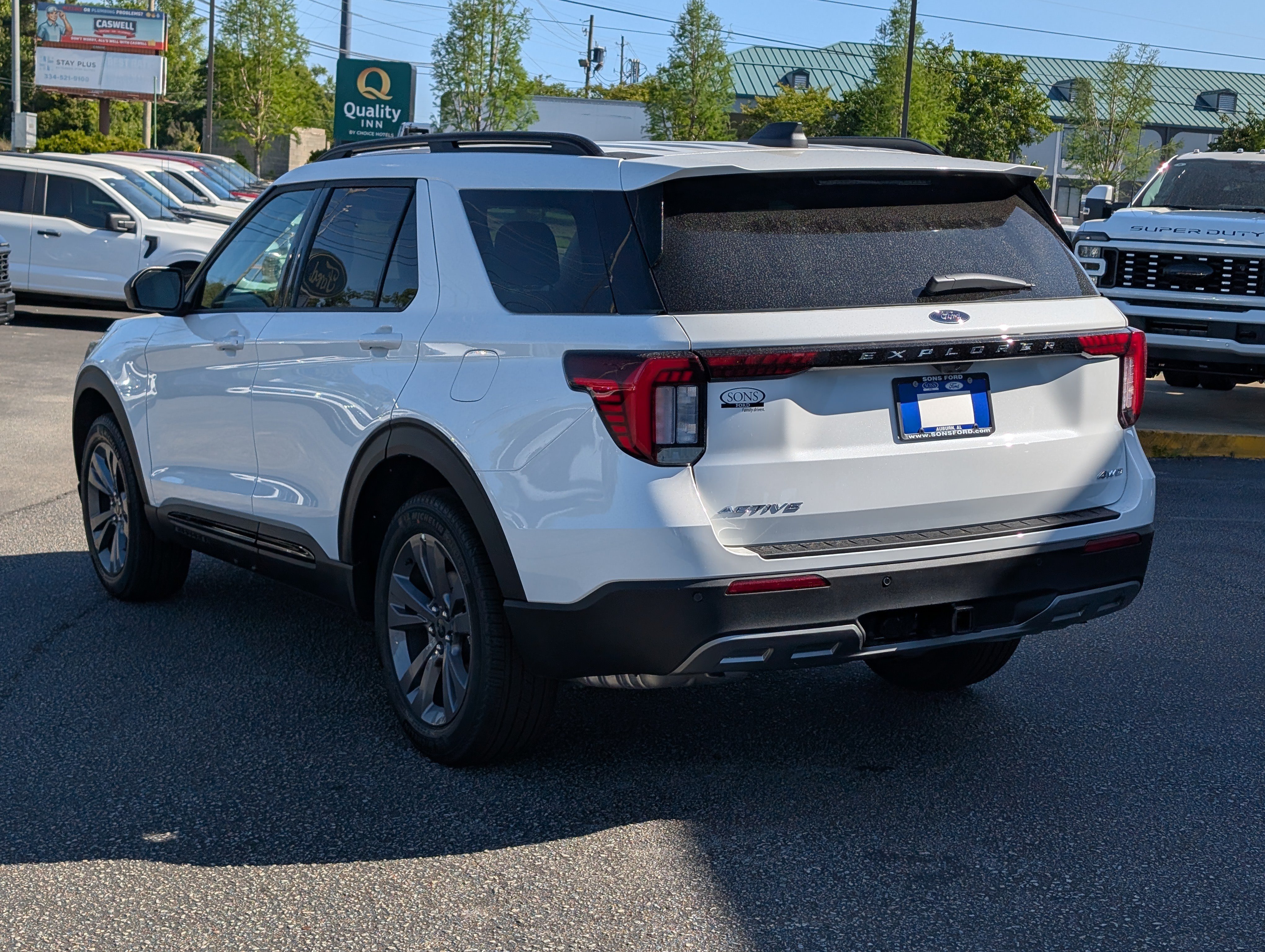 New 2026 Ford Explorer Active w/ Active Comfort Package AWD/4WD image 13