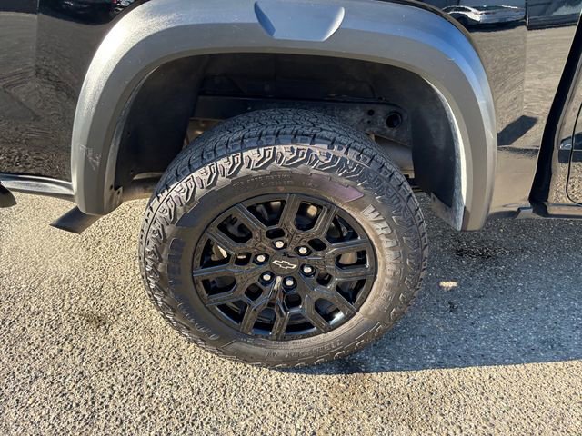 Used 2023 Chevrolet Colorado Trail Boss w/ Advanced Trailering Package AWD/4WD image 19