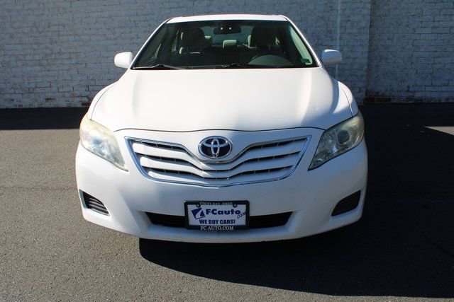 Used 2011 Toyota Camry LE w/ LE Extra-Value Pkg image 13