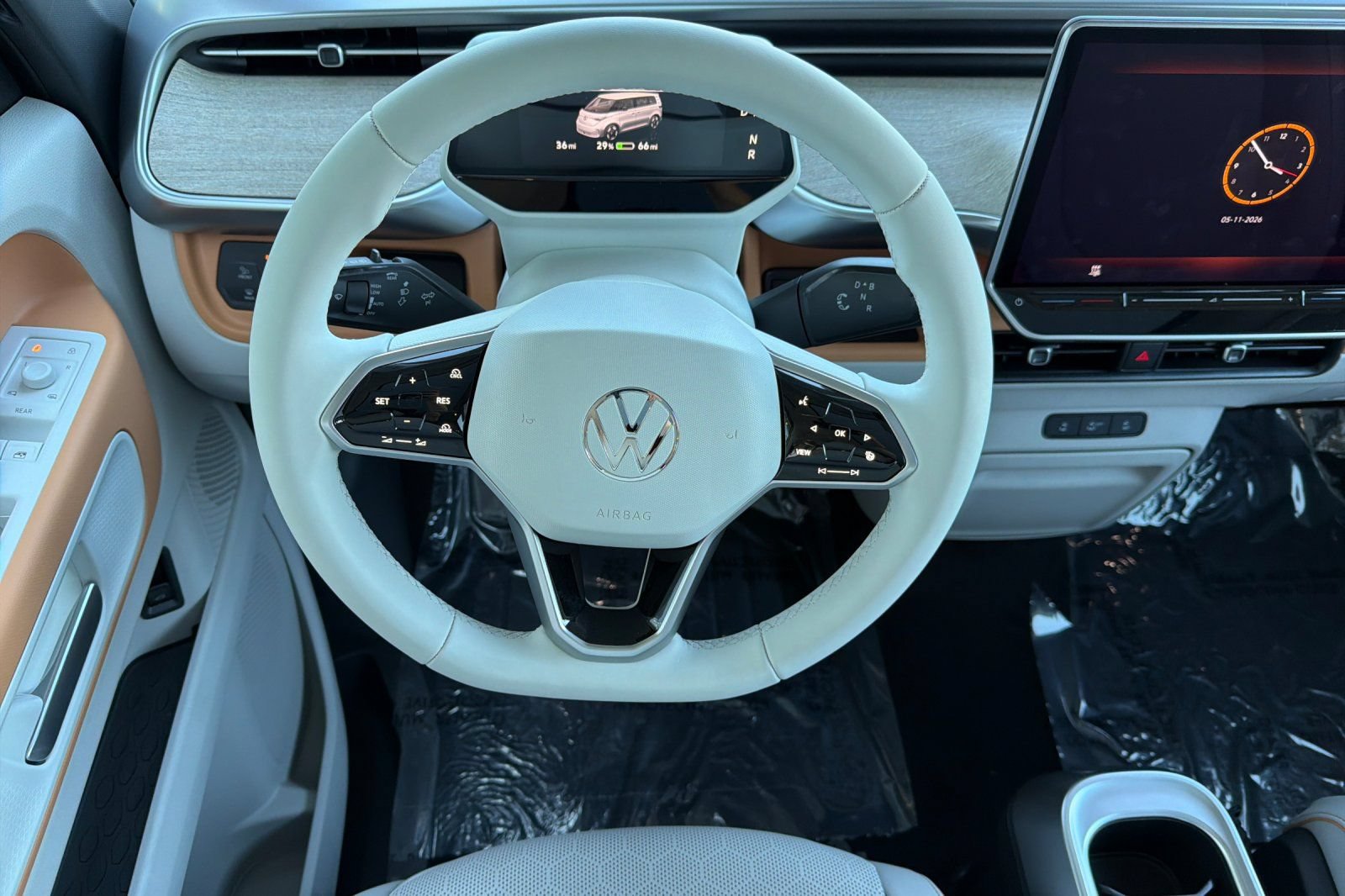 New 2025 Volkswagen ID. Buzz 1st Edition AWD/4WD image 13