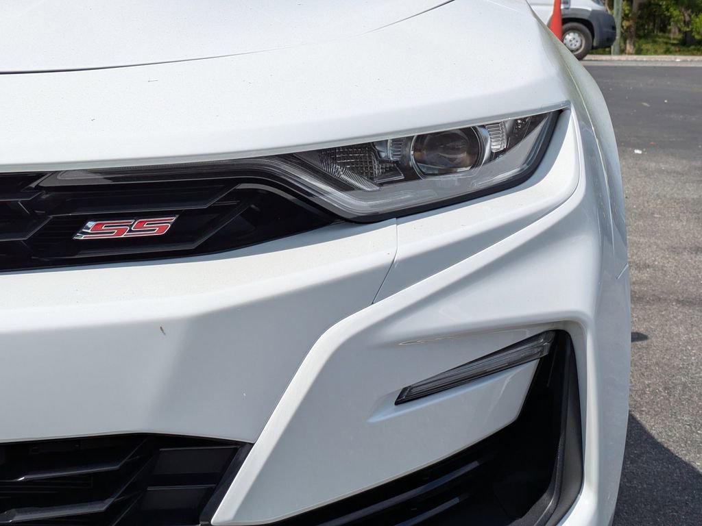 Used 2021 Chevrolet Camaro SS image 17