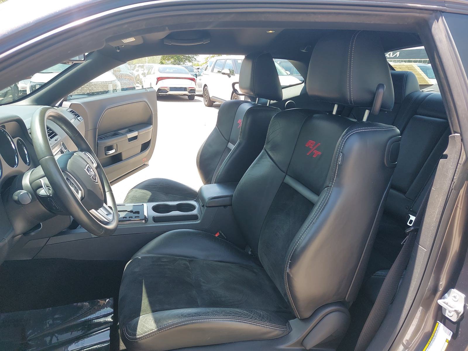 Used 2014 Dodge Challenger R/T RWD image 16