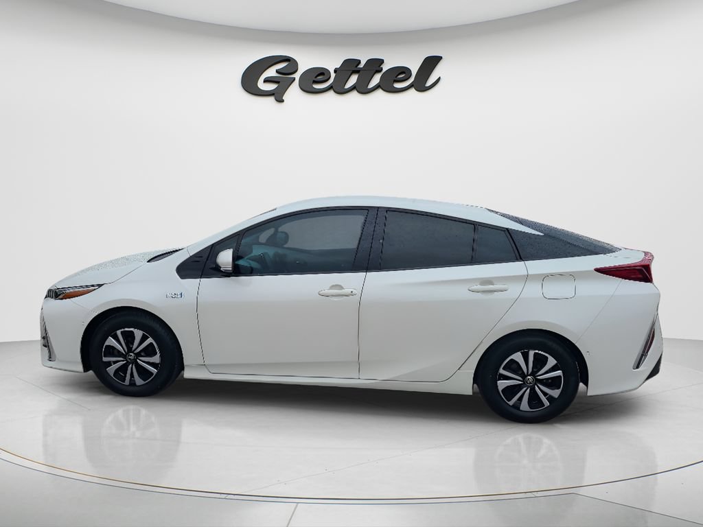 Used 2018 Toyota Prius Prime Advanced FWD image 7