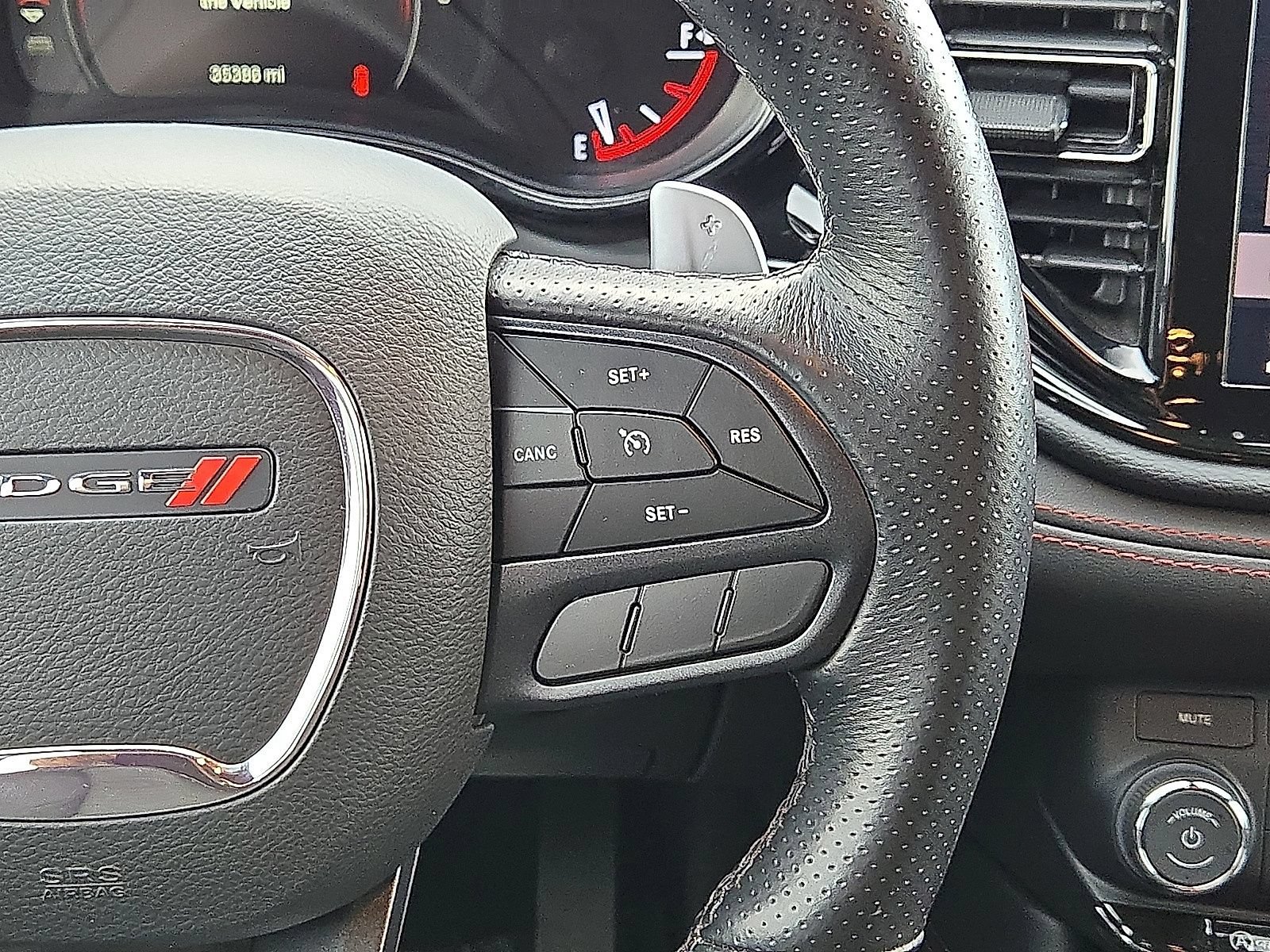 Used 2025 Dodge Durango GT AWD/4WD image 20