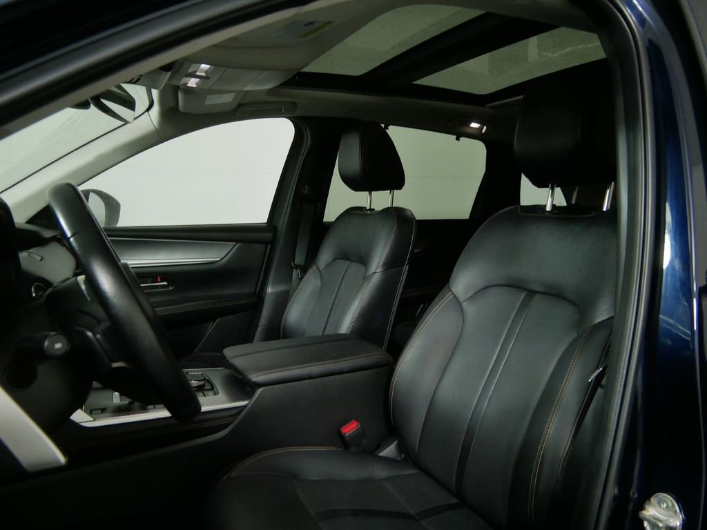 Used 2024 MAZDA CX-90 Plug-In Hybrid w/ Premium Pkg image 12