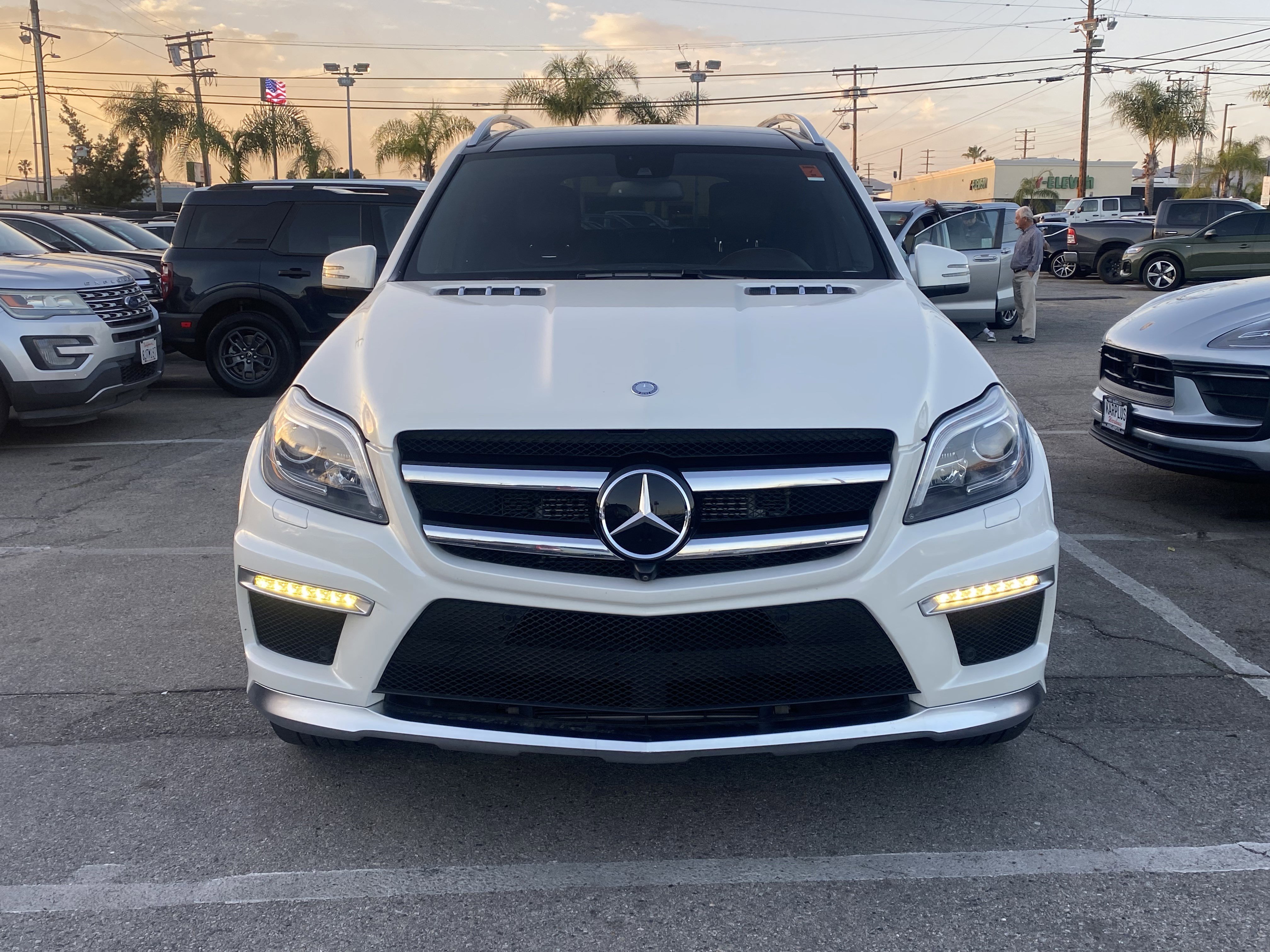 Used 2016 Mercedes-Benz GL 63 AMG 4MATIC image 3
