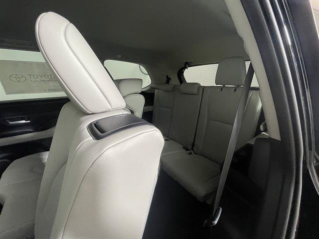 New 2026 Toyota Grand Highlander AWD image 11
