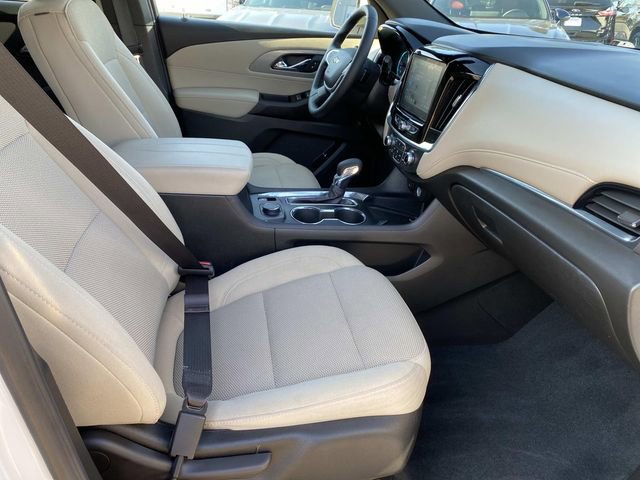 Used 2023 Chevrolet Traverse LT image 20