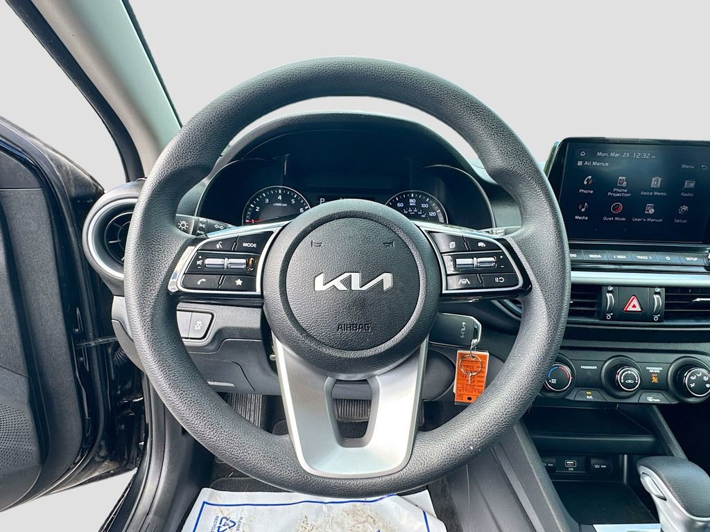 Certified 2023 Kia Forte LXS FWD image 14