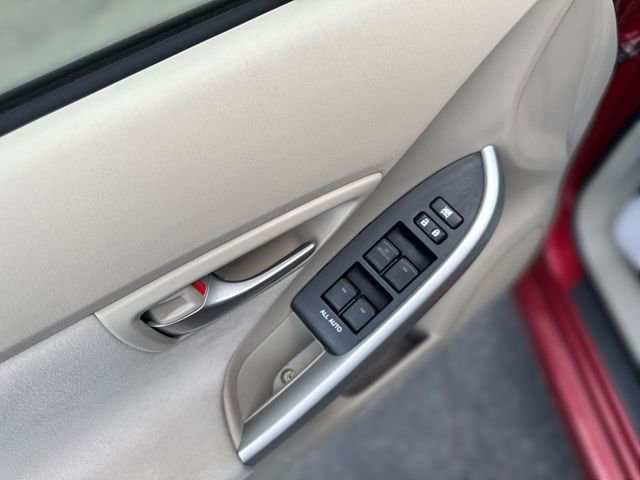 Used 2015 Toyota Prius Two FWD image 21