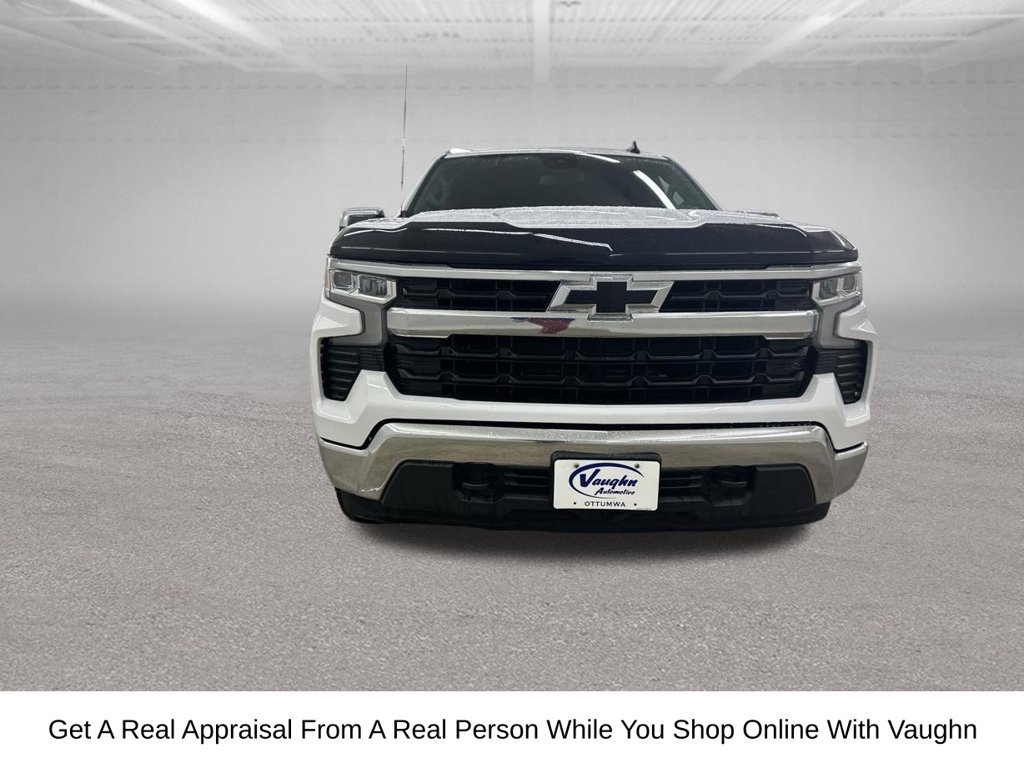 Used 2022 Chevrolet Silverado 1500 LT AWD/4WD image 5