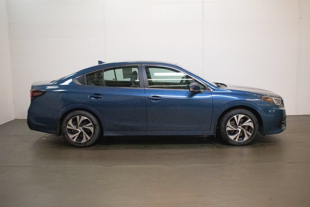 Used 2021 Subaru Legacy Premium AWD/4WD image 3