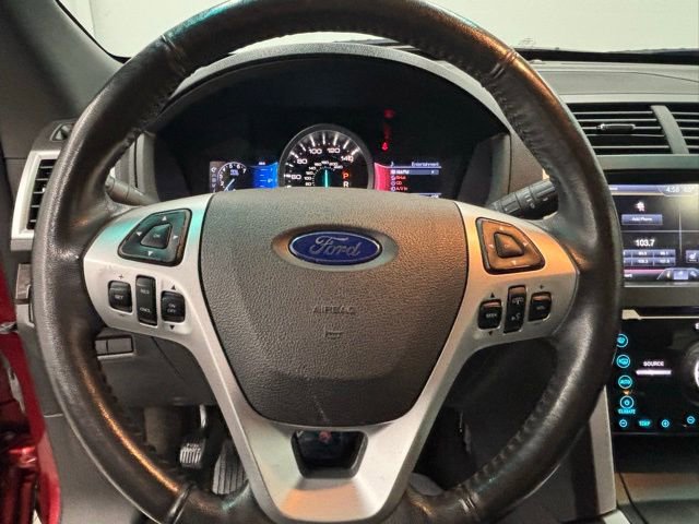 Used 2013 Ford Explorer Limited image 21