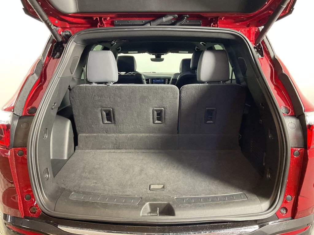 Used 2024 Buick Enclave Premium image 22