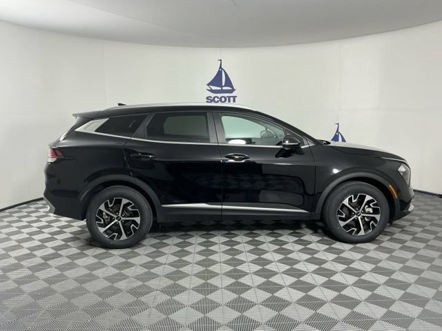 Used 2023 Kia Sportage EX AWD/4WD image 6