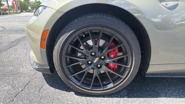 Used 2023 MAZDA MX-5 Miata Club w/ Brembo/BBS Recaro Package image 9