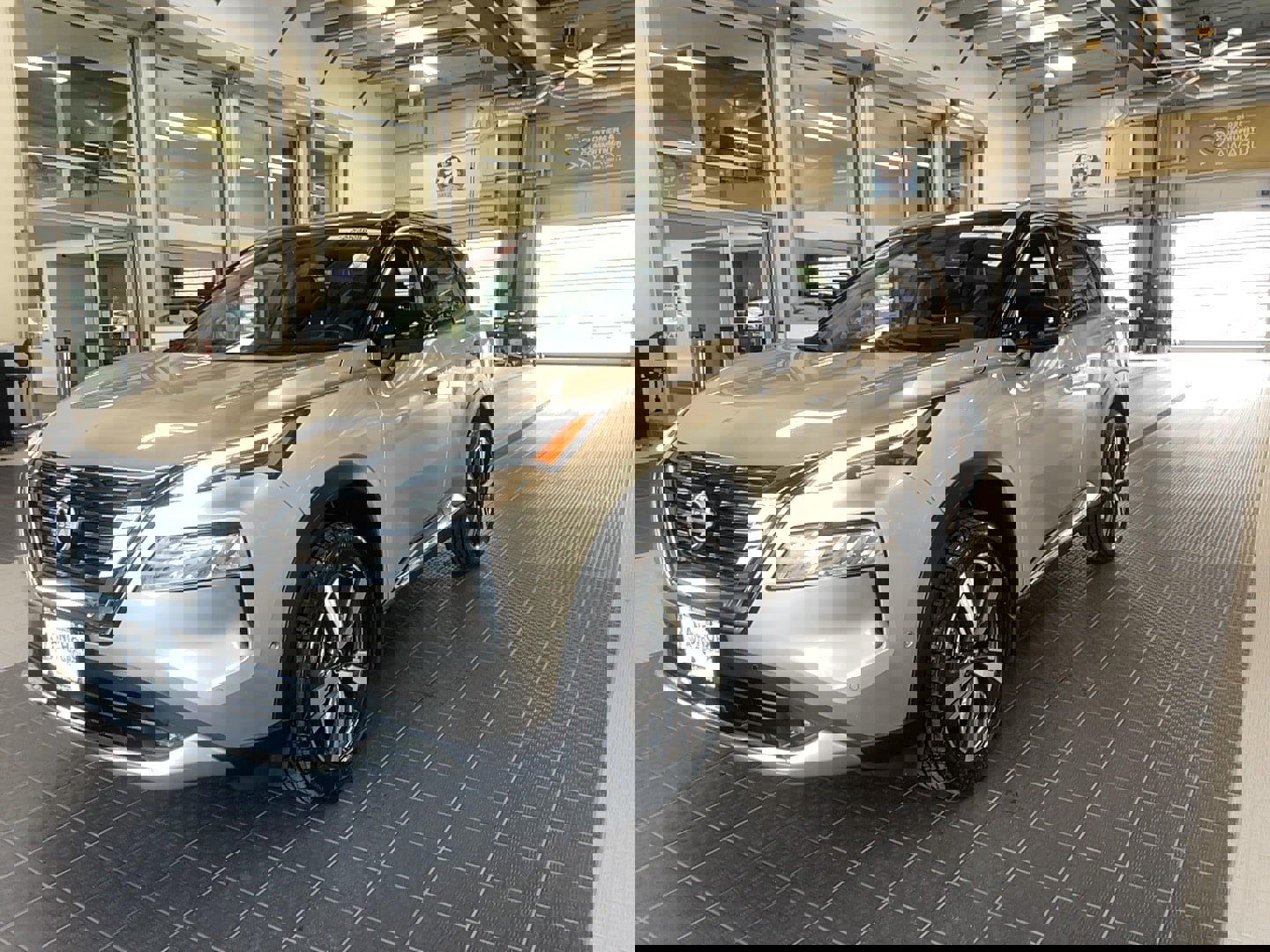 Used 2022 Nissan Rogue Platinum w/ Head-Up Display Package image 3