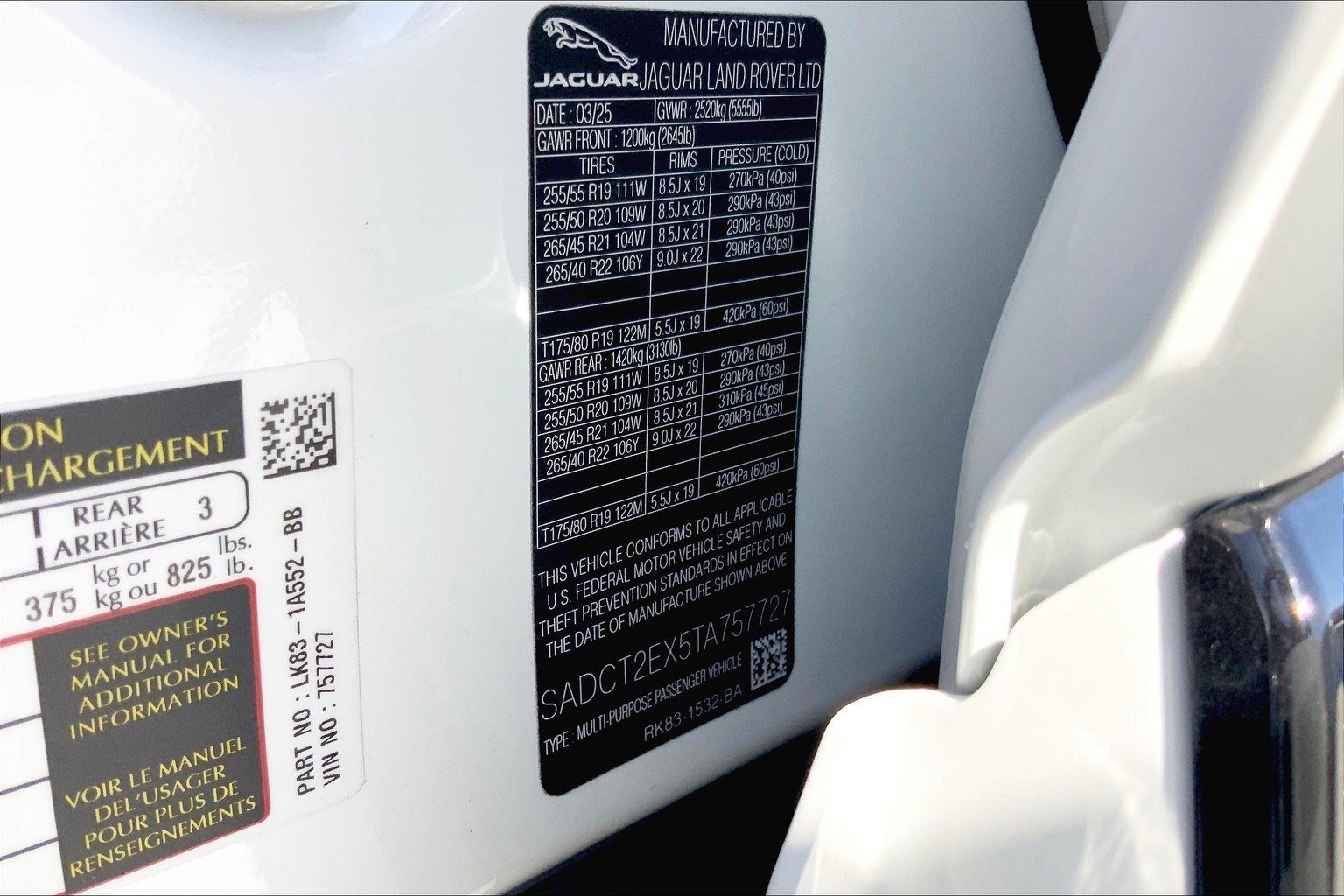 New 2026 Jaguar F-PACE R-Dynamic S image 10