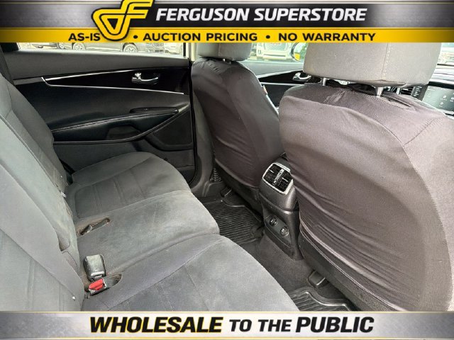 Used 2019 Kia Sorento AWD V6 image 26