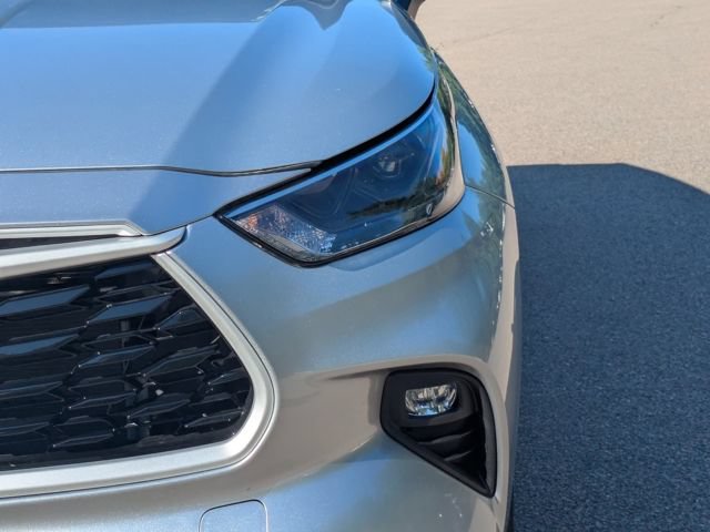 Certified 2024 Toyota Highlander LE AWD/4WD image 15