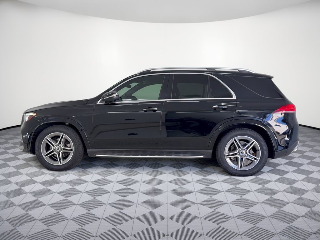 Used 2021 Mercedes-Benz GLE 350 4MATIC image 2