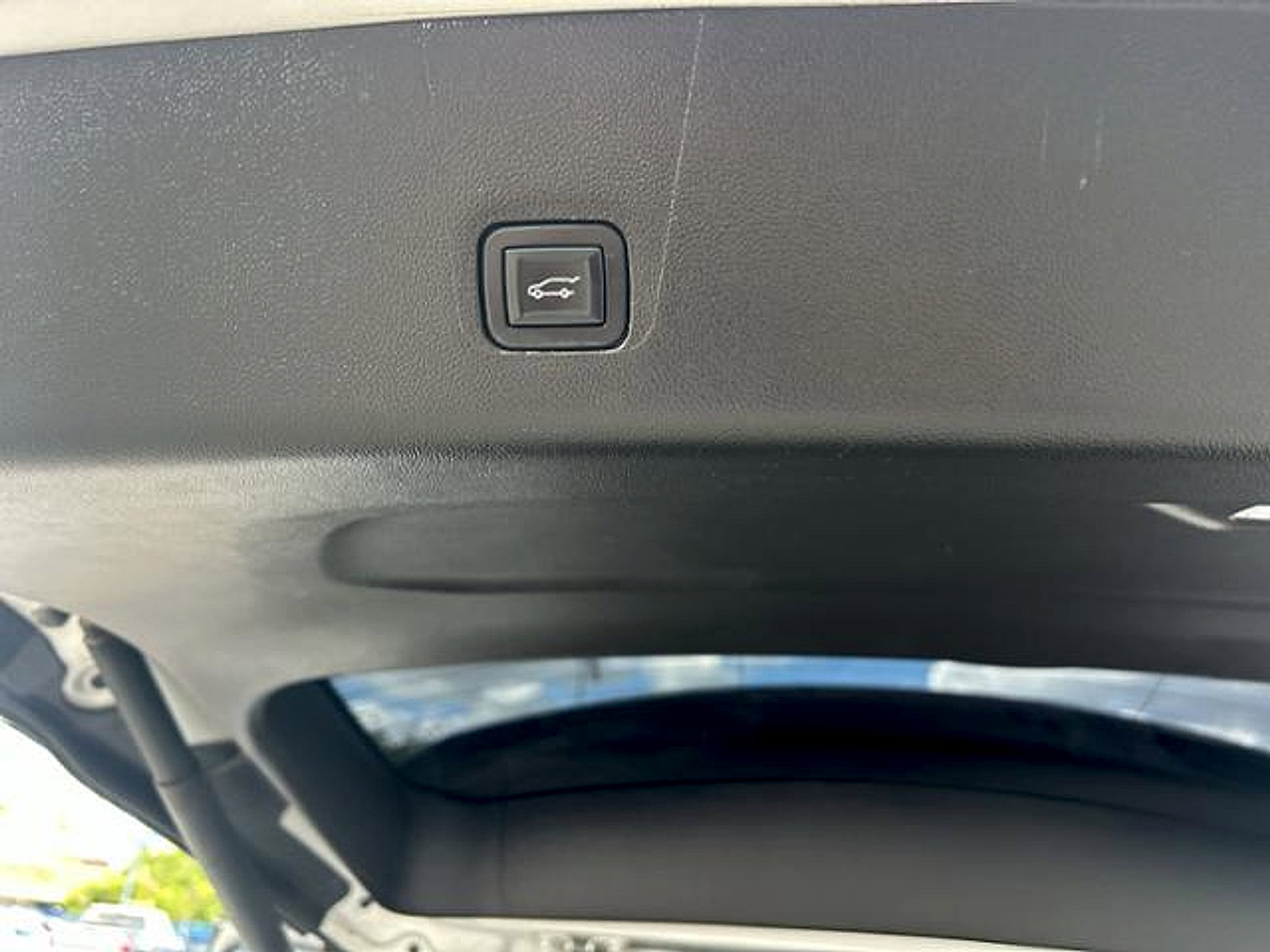 Used 2019 Chevrolet Traverse LT image 26