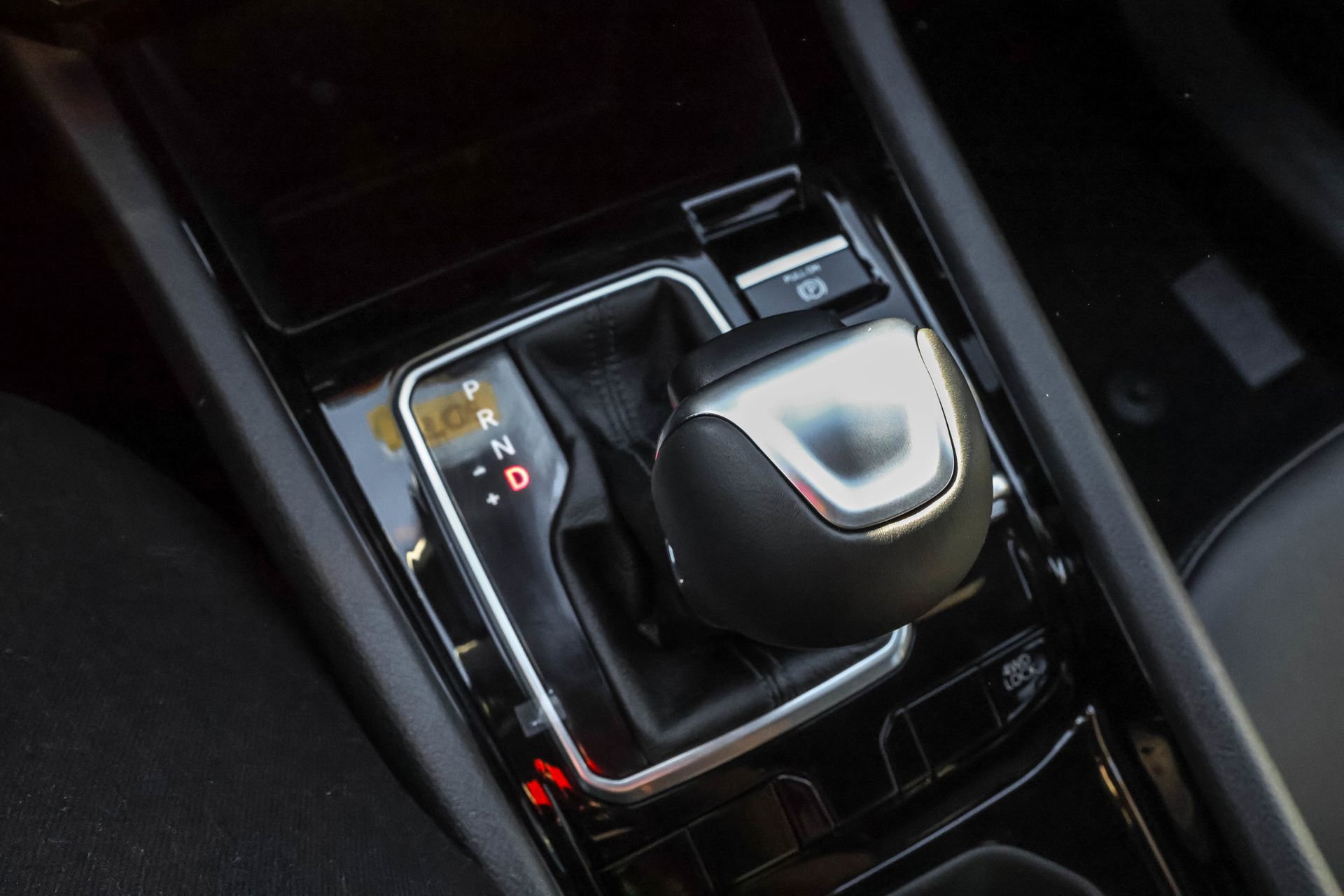 New 2026 Jeep Compass Limited image 19