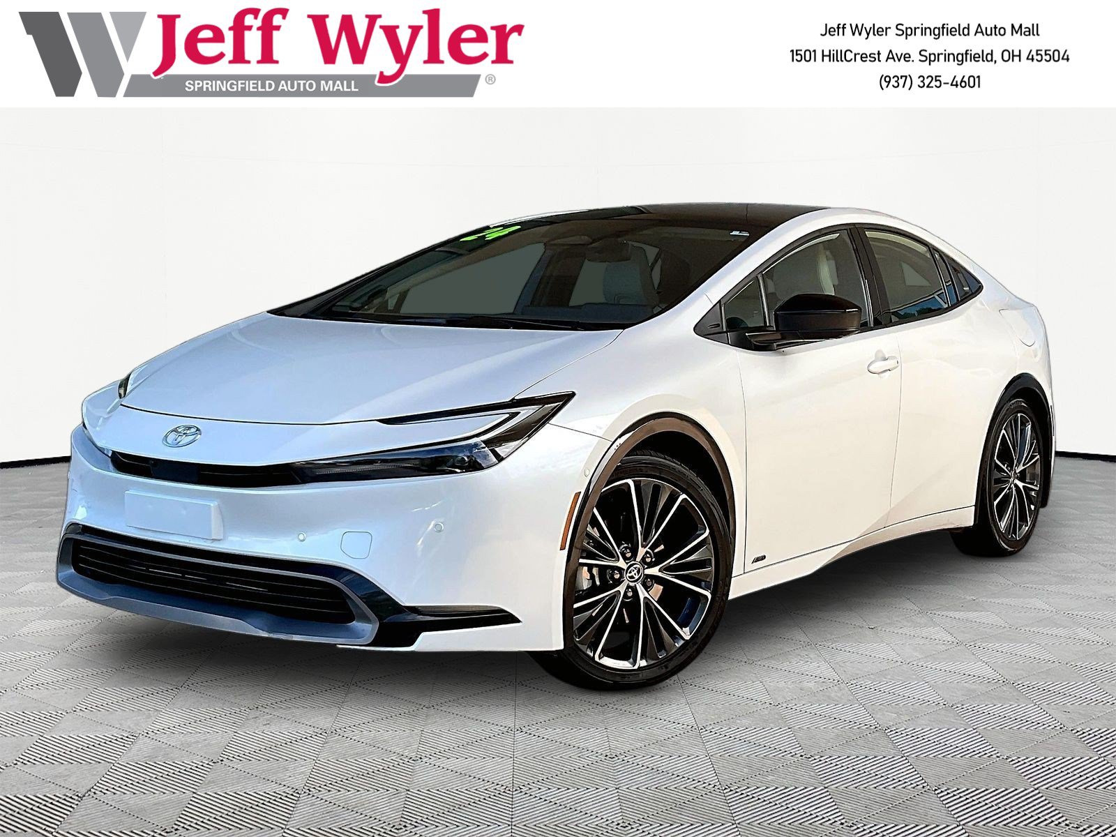 Used 2024 Toyota Prius Limited w/ Limited Premium Package AWD/4WD image 1