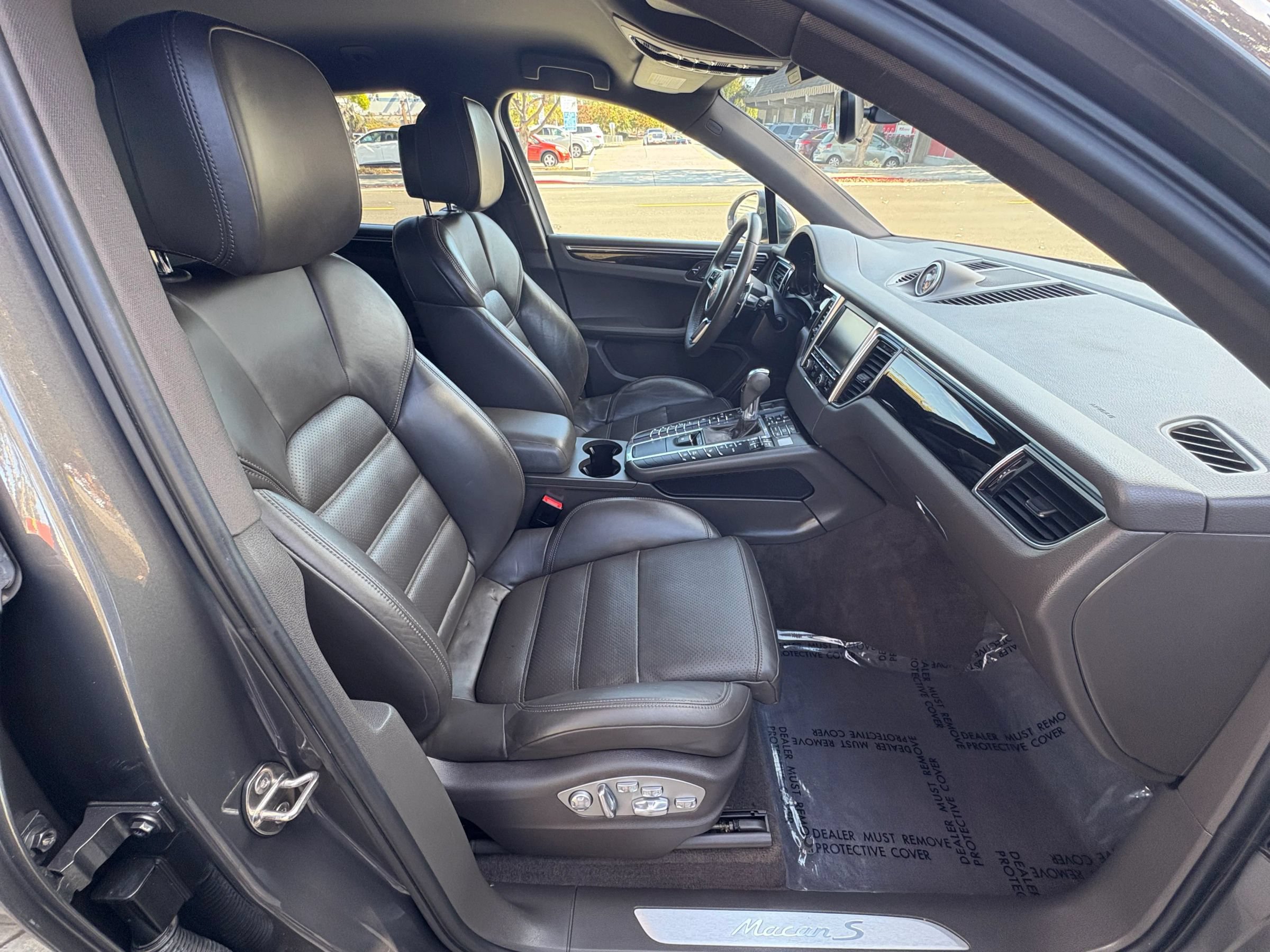 Used 2015 Porsche Macan S AWD/4WD image 11