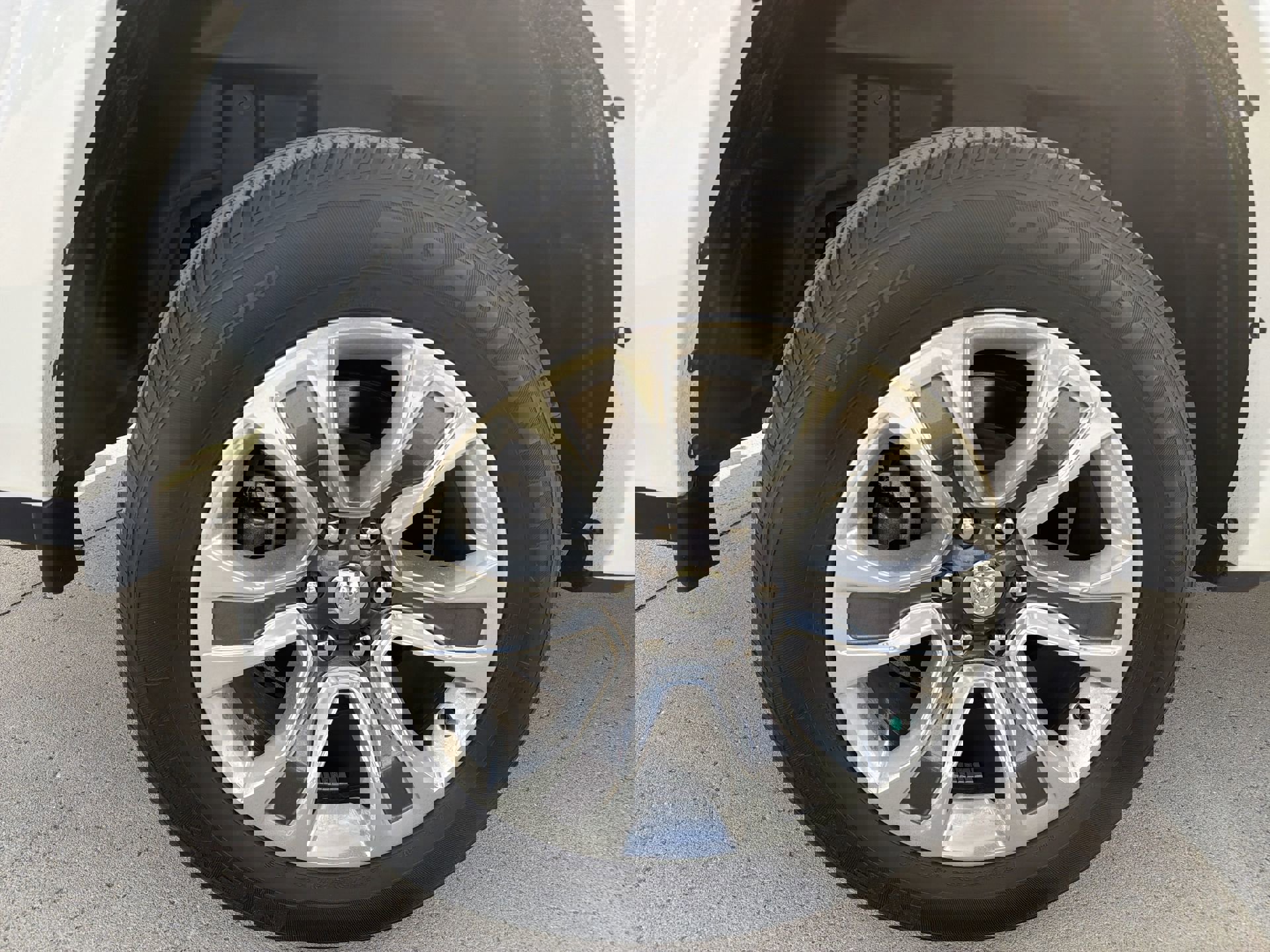 Used 2024 RAM 1500 Limited w/ Trailer Tow Group image 34