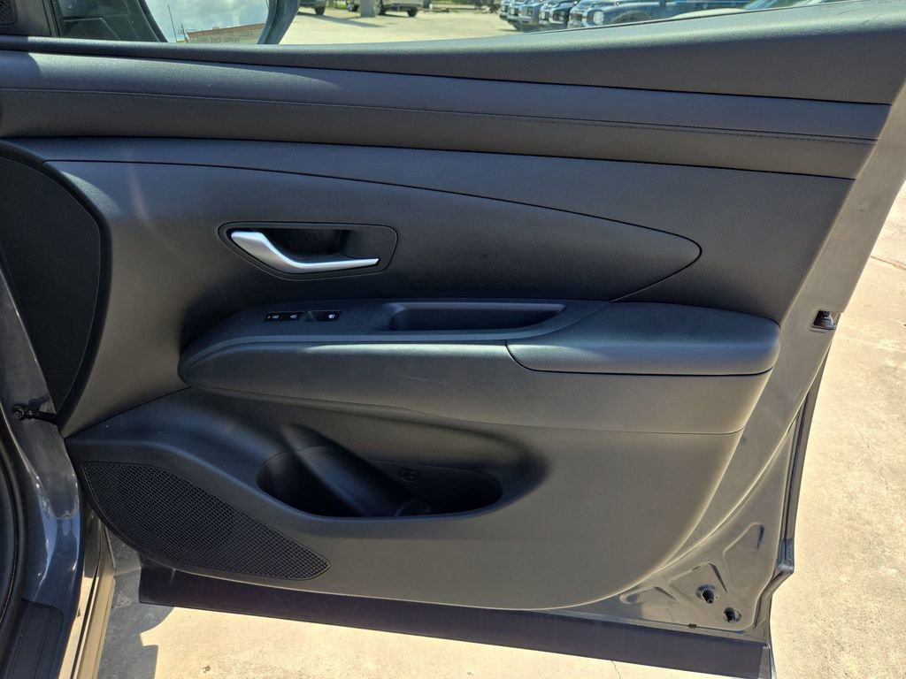Used 2025 Hyundai Tucson SEL AWD/4WD image 32