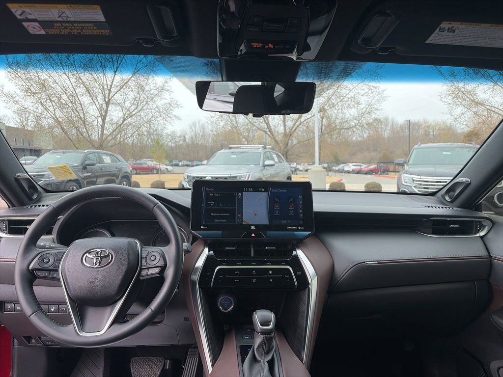 Used 2021 Toyota Venza Limited image 28