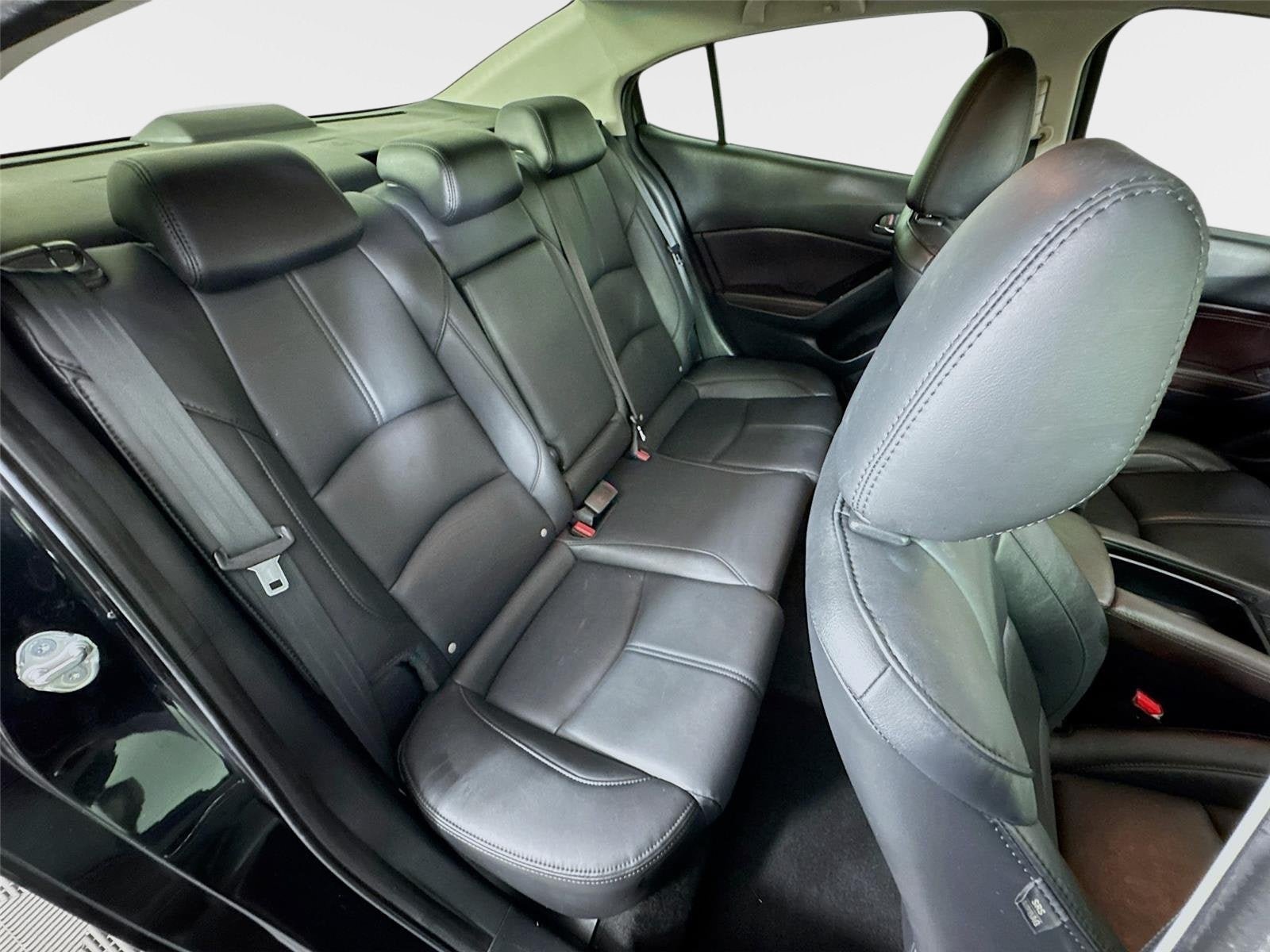 Used 2018 MAZDA MAZDA3 Touring FWD image 25