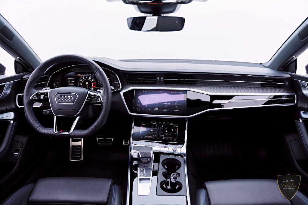 Used 2025 Audi RS 7 Performance AWD/4WD image 70