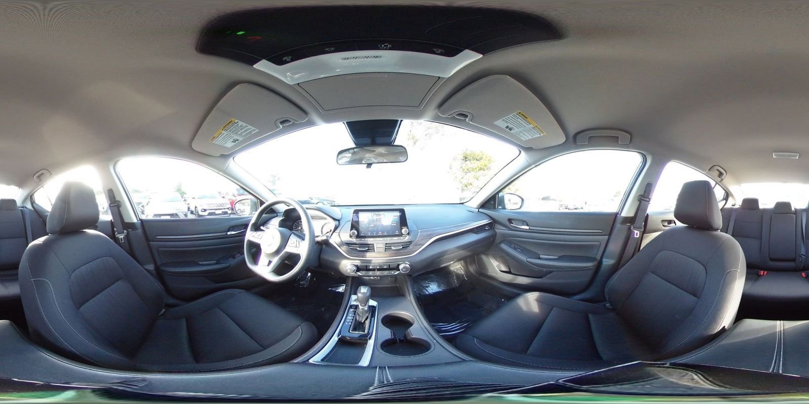 Used 2025 Nissan Altima 2.5 SV image 42