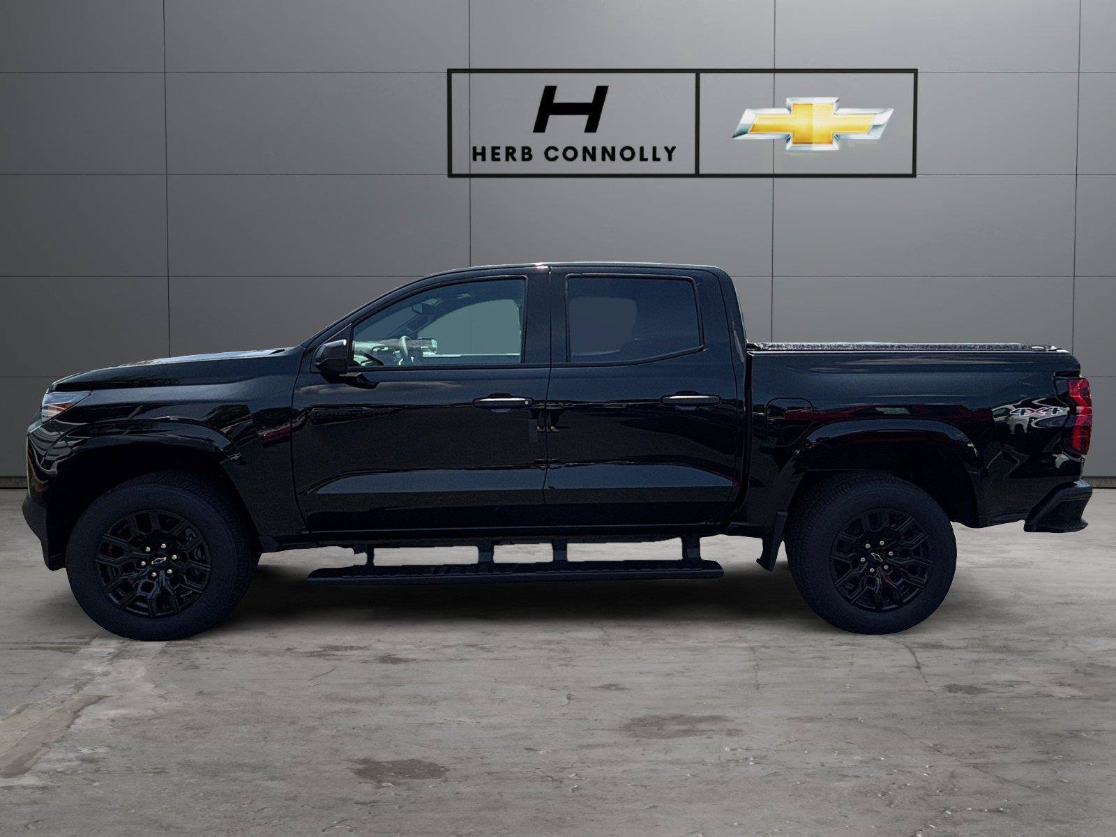 New 2026 Chevrolet Colorado W/T AWD/4WD image 2