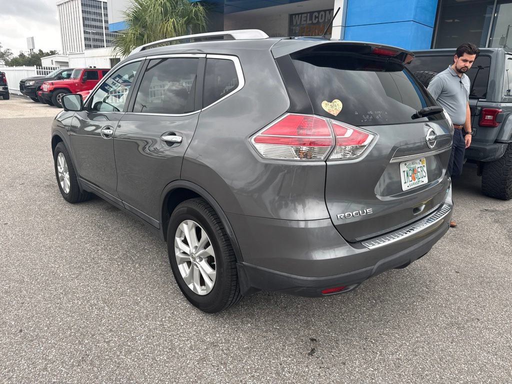 Used 2014 Nissan Rogue SV w/ SV Premium Package FWD image 6