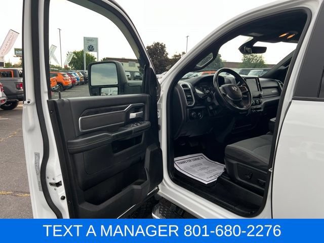 Used 2024 RAM 2500 Big Horn AWD/4WD image 15