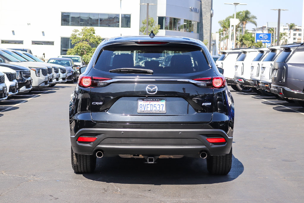 Used 2018 MAZDA CX-9 Touring w/ Touring Premium Package FWD image 5
