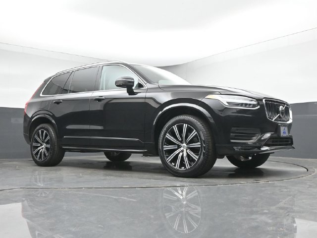 Used 2023 Volvo XC90 B6 Core w/ Protection Package Premier AWD/4WD image 34