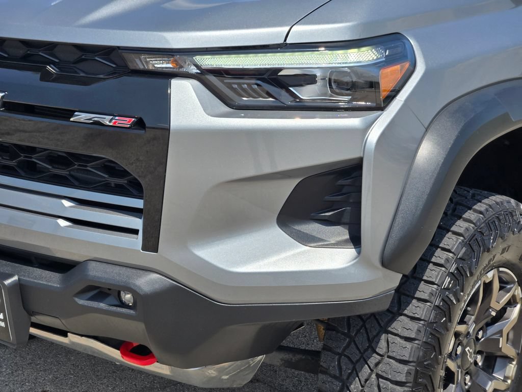 Certified 2024 Chevrolet Colorado ZR2 w/ ZR2 Convenience Package III AWD/4WD image 9